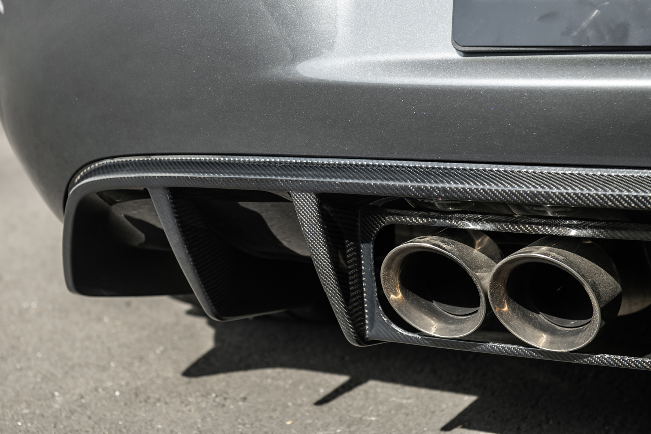 eos-2005-13-corvette-c6-rear-bumper-diffuser-diff-868-bkcf (51)