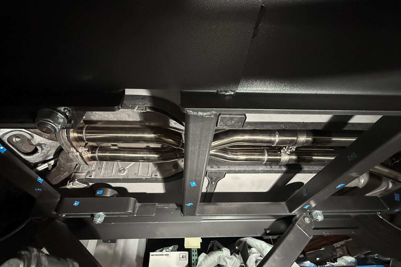 eos-2006-08-corvette-c6-60l-62l-automatic-6-speed-stainless-steel-25-in-x-pipe-ext-mp091 (28)