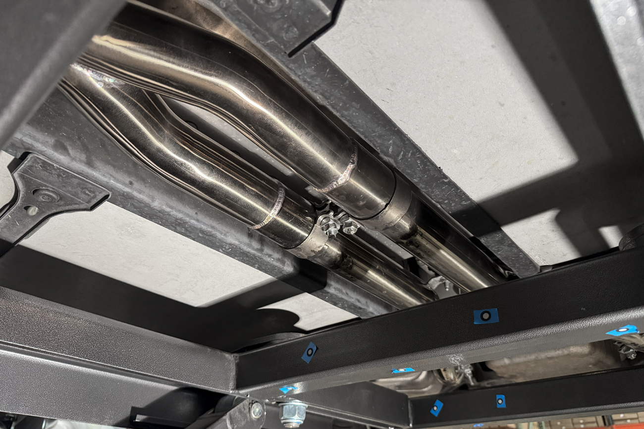 eos-2006-08-corvette-c6-60l-62l-automatic-6-speed-stainless-steel-25-in-x-pipe-ext-mp091 (30)