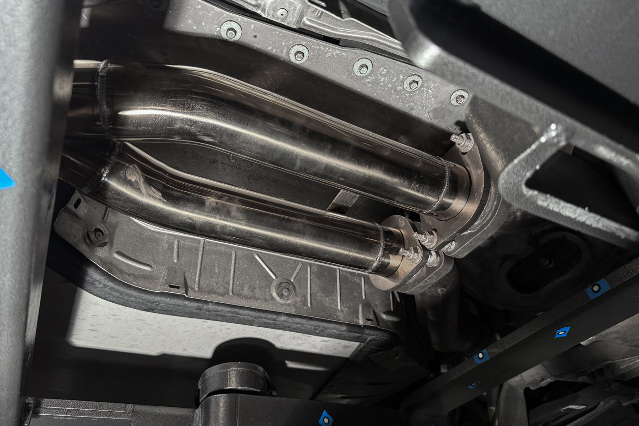 eos-2006-08-corvette-c6-60l-62l-automatic-6-speed-stainless-steel-25-in-x-pipe-ext-mp091 (32)