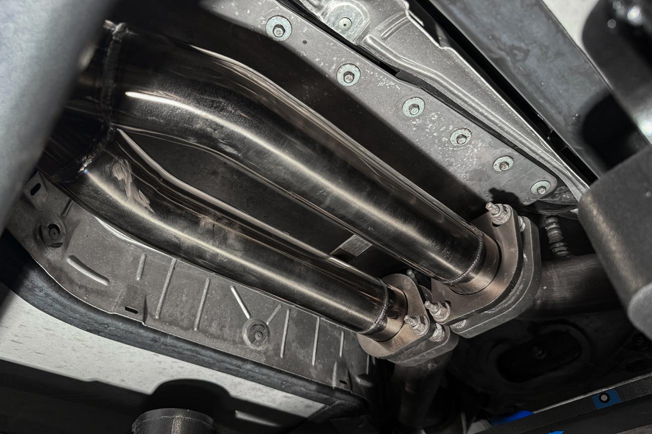 eos-2006-08-corvette-c6-60l-62l-automatic-6-speed-stainless-steel-25-in-x-pipe-ext-mp091 (33)