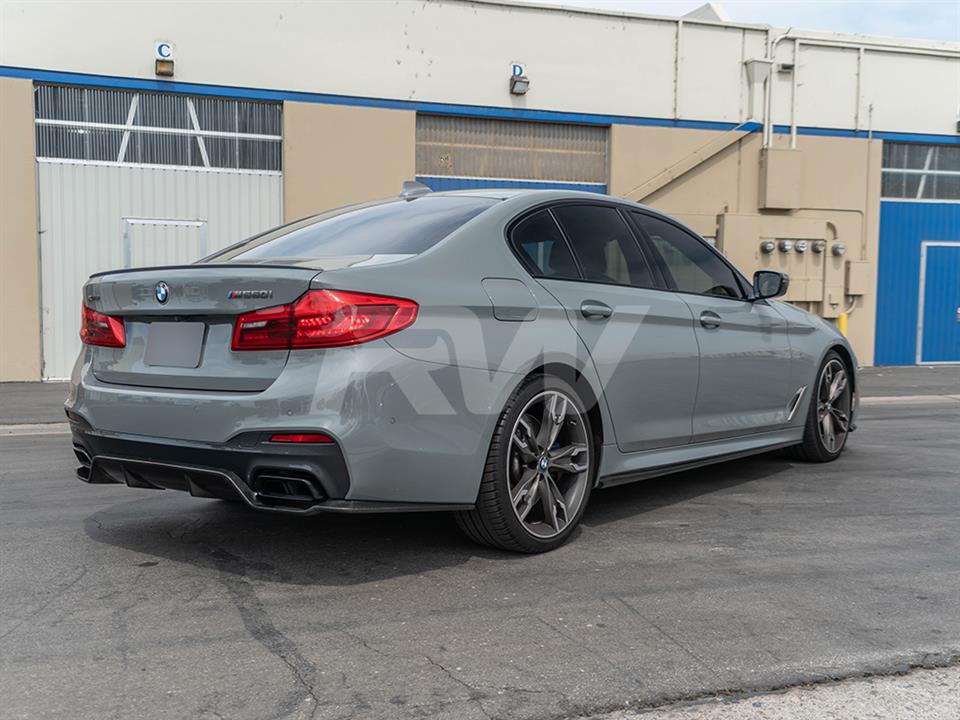 rw-carbon-fiber-bmw-g30-3d-style-carbon-fiber-rear-diffuser-7
