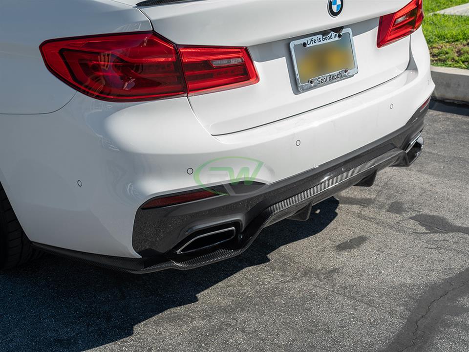 rw-carbon-fiber-bmw-g30-3d-style-rear-diffuser-5