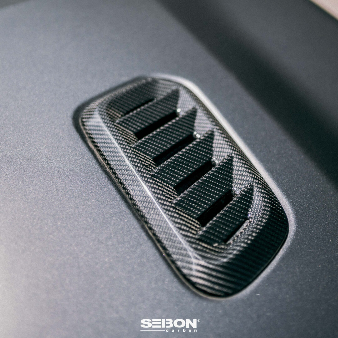 Seibon Carbon Dry Carbon Fiber Hood Vents For 2023-2025 Toyota GR Corolla - Gloss HV23TYGRCOR_2