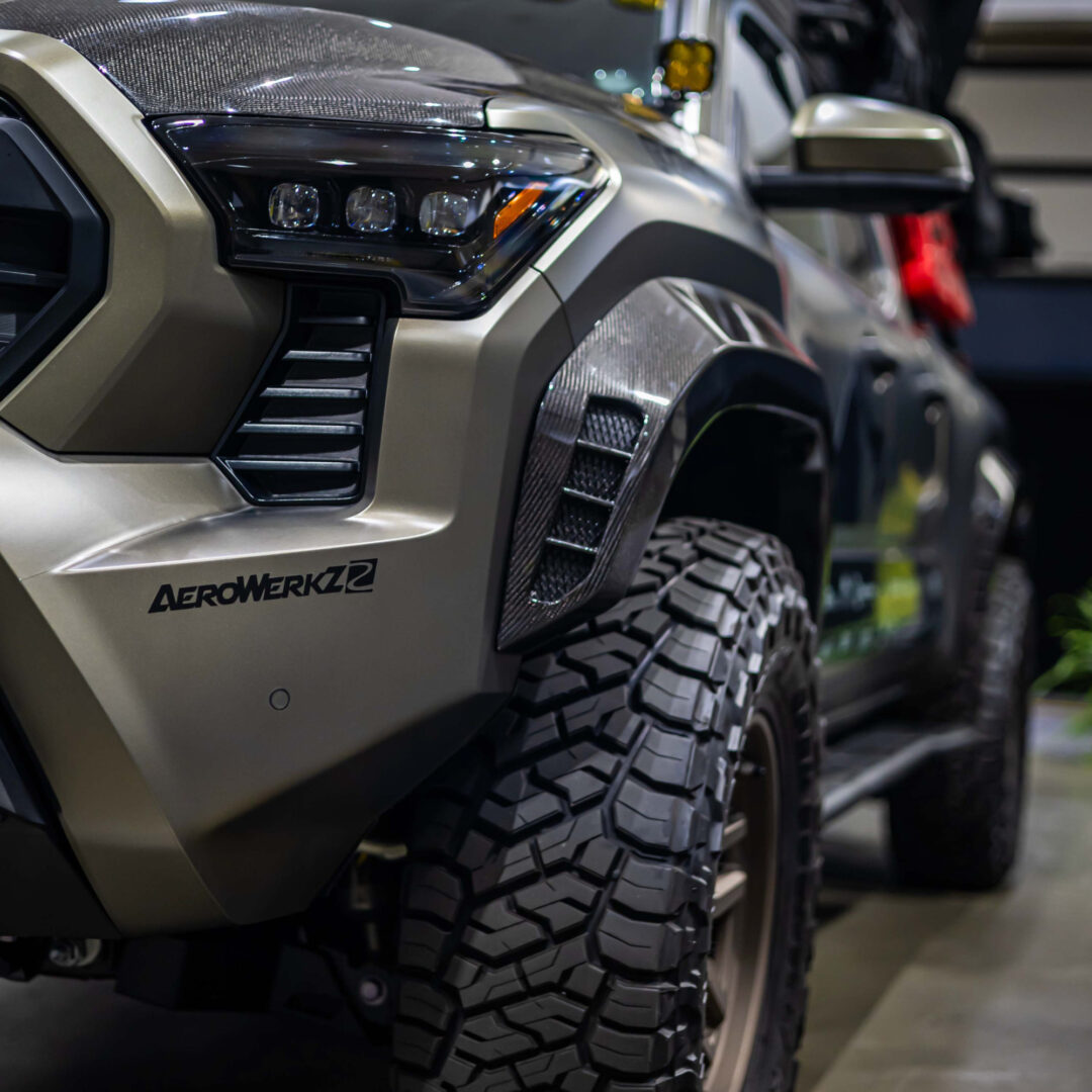 Seibon Carbon Fiber Front Fender Flares For 2024-2025 Toyota Tacoma_FLR24TYTA-F _11