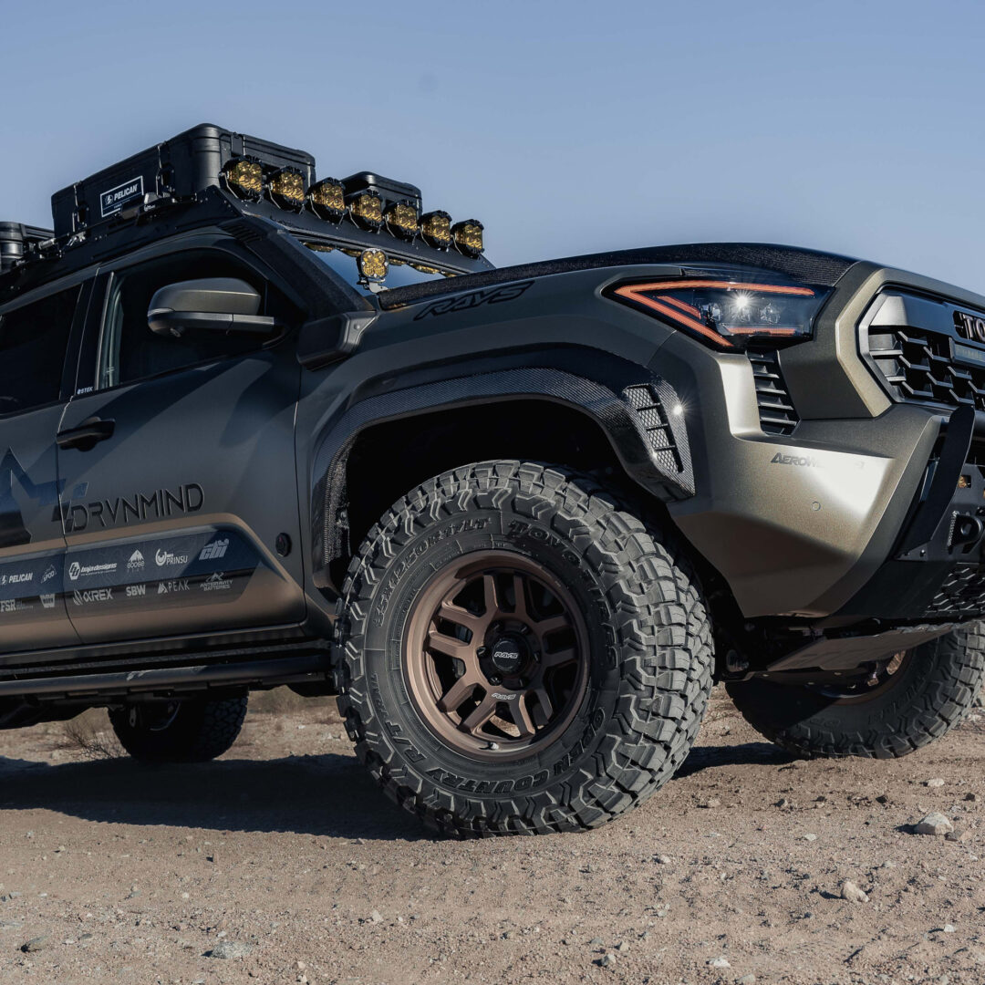 Seibon Carbon Fiber Front Fender Flares For 2024-2025 Toyota Tacoma_FLR24TYTA-F _6