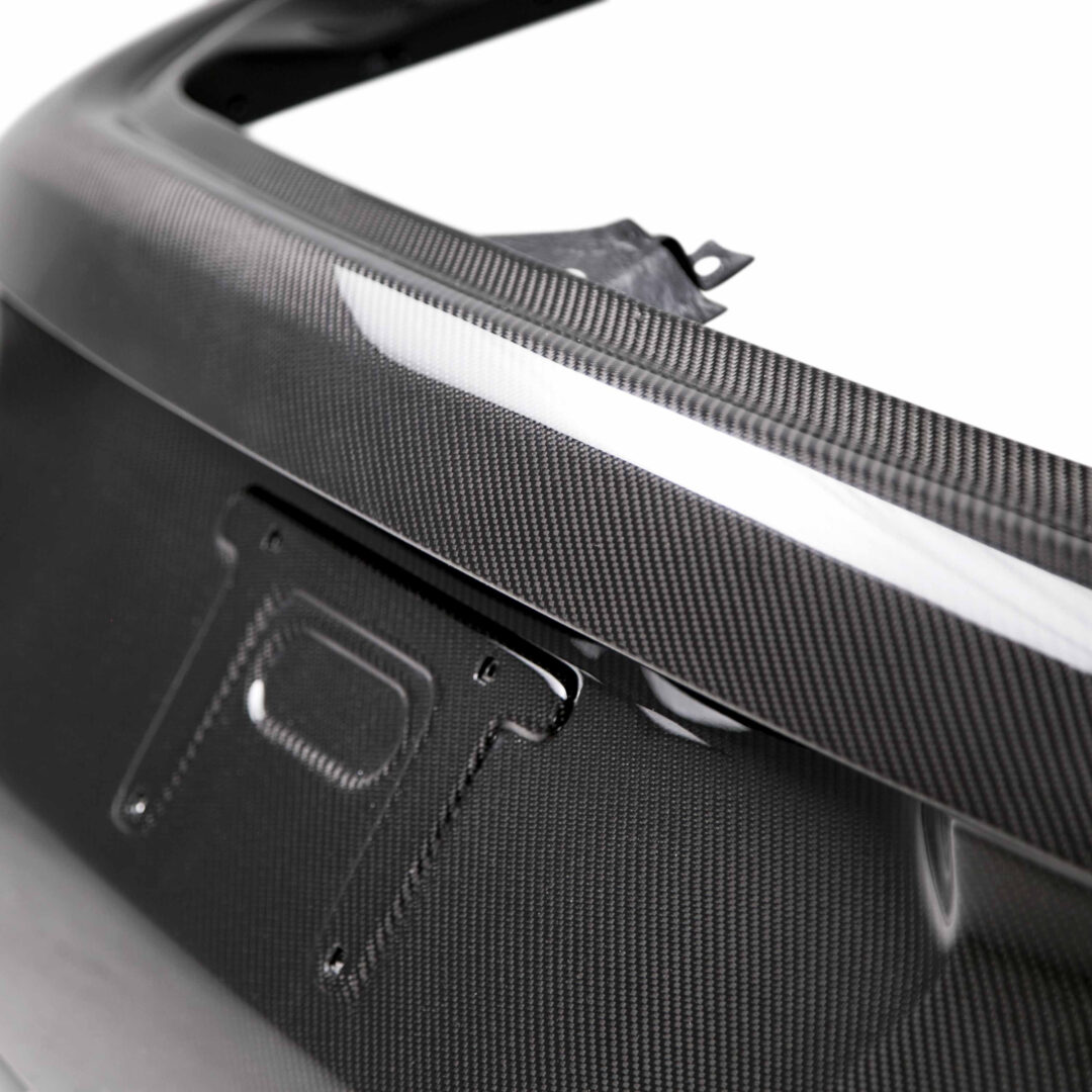 Seibon Carbon Fiber Trunk Lid for 2015-2018 Ford Focus HB TL16FDFO-4