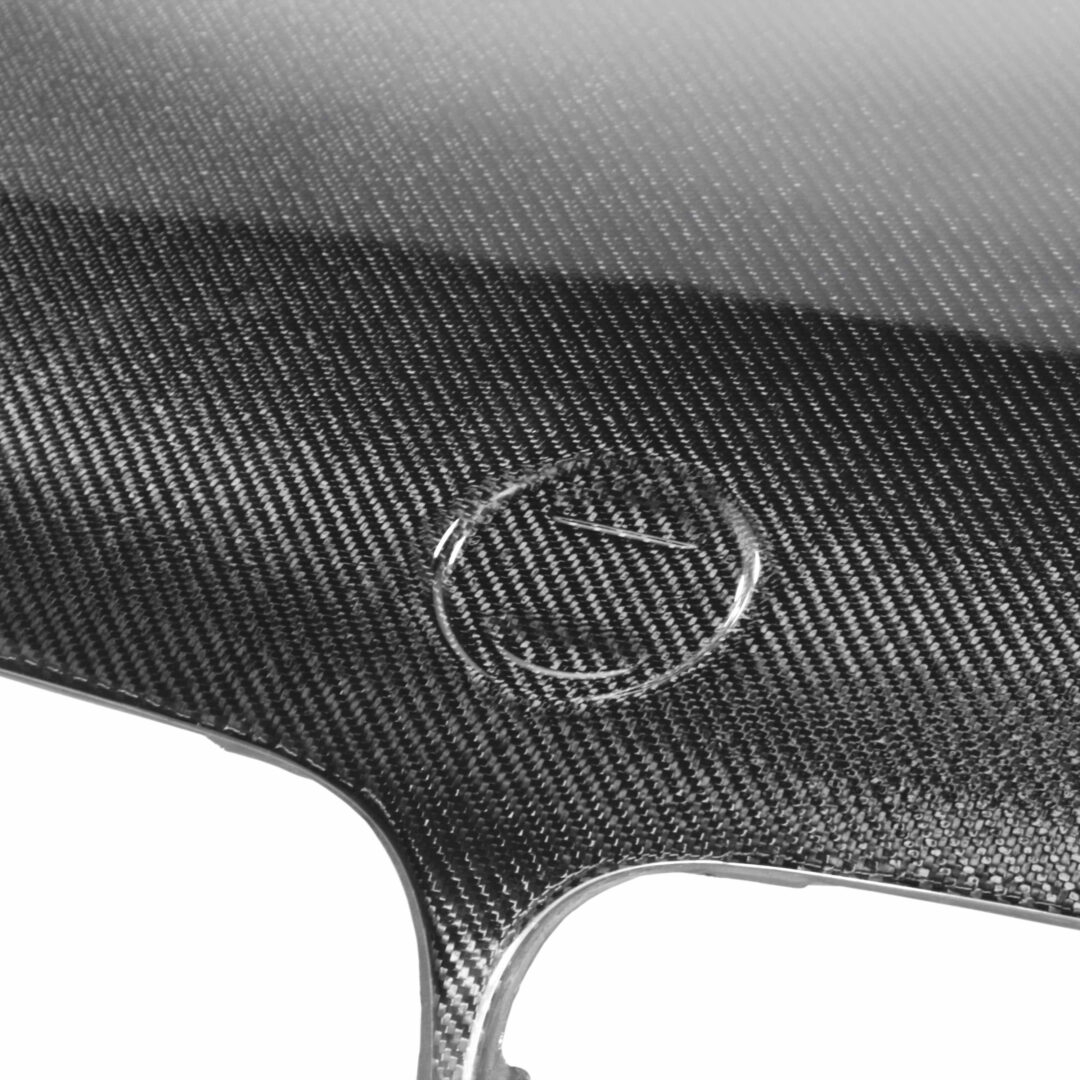 Seibon Carbon OEM-Style Carbon Fiber Hood for 2002-2005 BMW E46 4DR, LCI HD0205BMWE464D-OE (2)