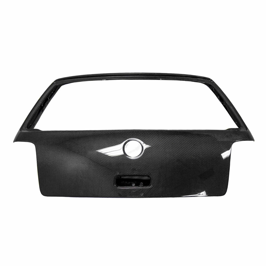 Seibon Carbon OEM-Style Carbon Fiber Trunk Lid For 1999-2006 Volkswagen Golf IV TL9904VWG4