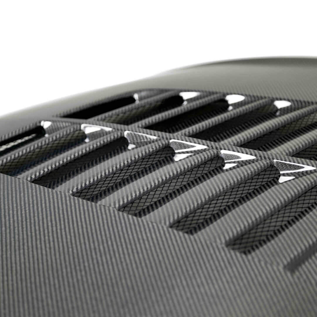 Seibon Carbon Type-GT5 Double Sided Carbon Fiber Hood for 2018-2023 Ford Mustang AC-HD18FDMU-GT5-DS (4)