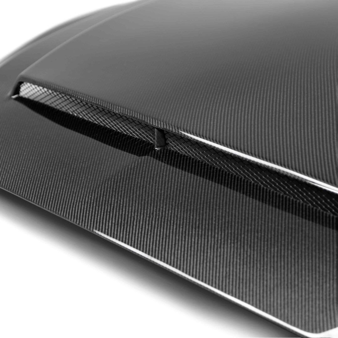 Seibon Carbon Type-SN Double Sided Carbon Fiber Hood for 2018-2023 Ford Mustang AC-HD18FDMU-SN-DS (2)